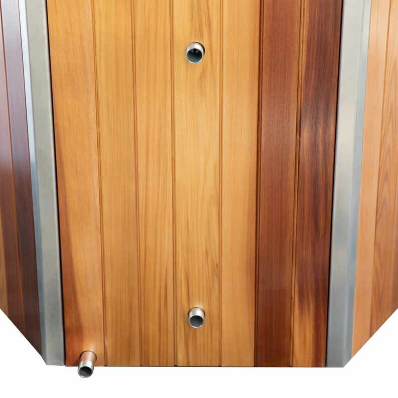 Cedar Cold Plunge Tub karo Langkah Akses