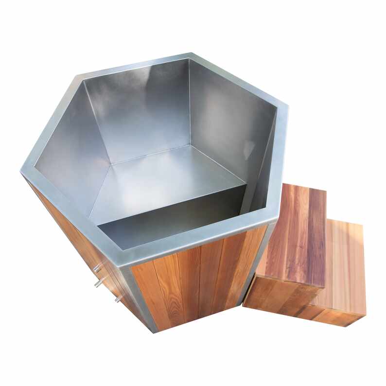 Cedar Cold Plunge Tub karo Langkah Akses